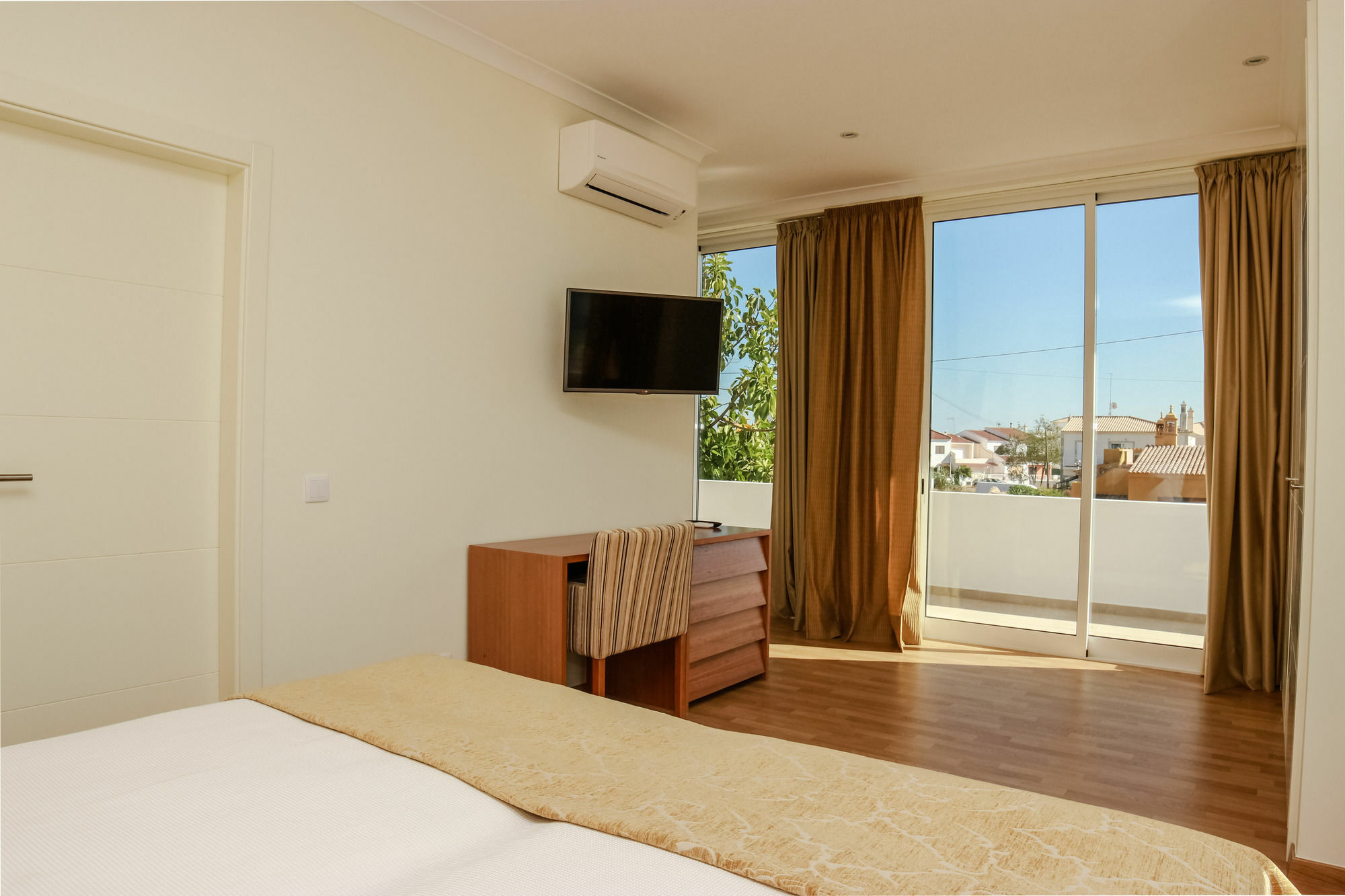 Lagoa Hotel Εξωτερικό φωτογραφία