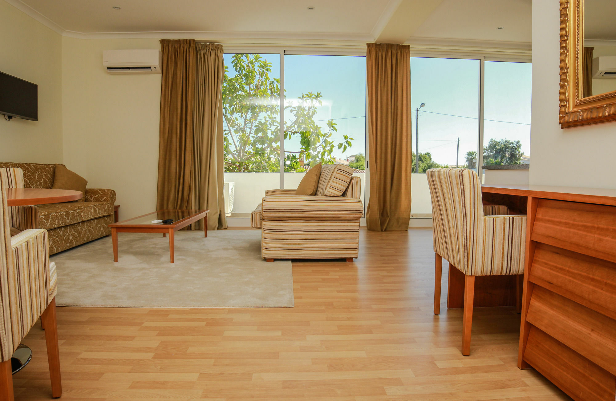 Lagoa Hotel Εξωτερικό φωτογραφία